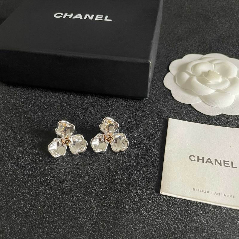 Chanel Earring 06yxs114